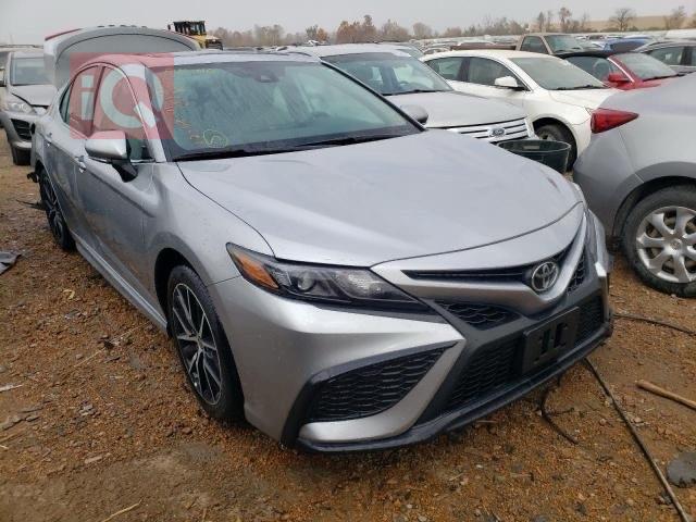 تۆیۆتا کامری